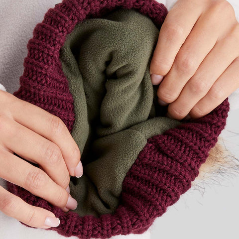 Ridgeline Unisex Nordic Fleck Bobble Hat Winter Berry